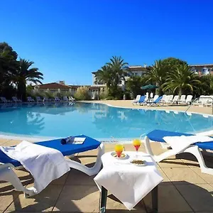 Отель Sowell Du Golfe De Saint-tropez, Гримо